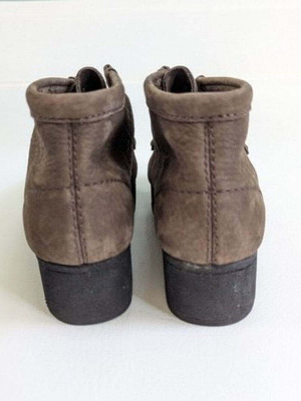 Clarks Originals Wallabees Boots Women's Size 10 Brown Pebbled Leather - Picture 6 of 9